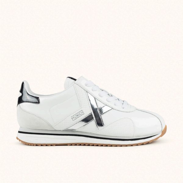 MUNICH SAPPORO 206 White and Silver Retro Street Sneakers with Black details