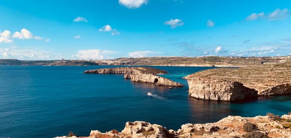 Car hire Malta airport, driving on the left and Gozo